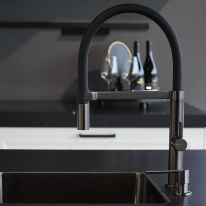 Caressi CA1112GM Grifo de cocina ECO Gun Metal