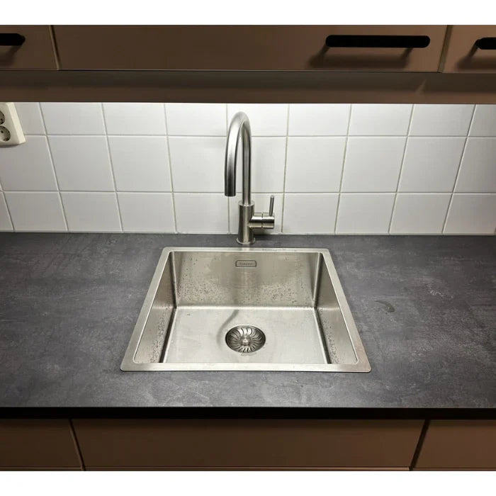 Sink from Caressi